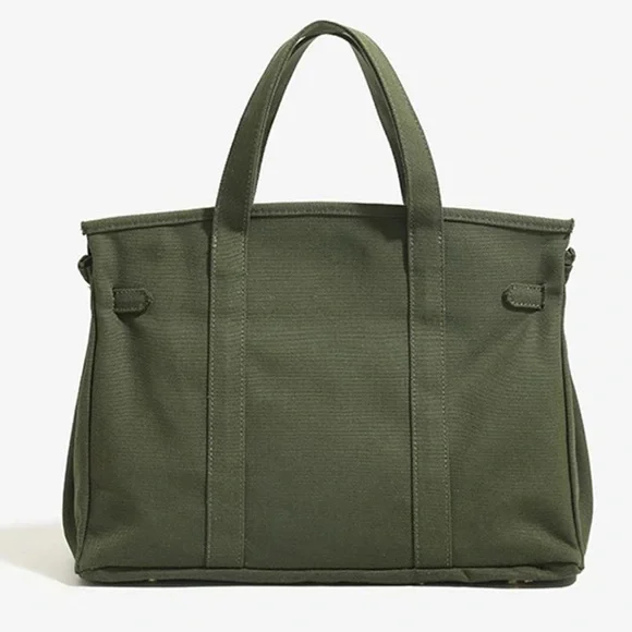 Vintage Stylish and Spacious Boatkin Bag in Green with Gold Buckle - Picture 4 of 6